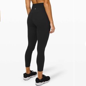 Never worn Lululemon black align pant 25 inch high waist